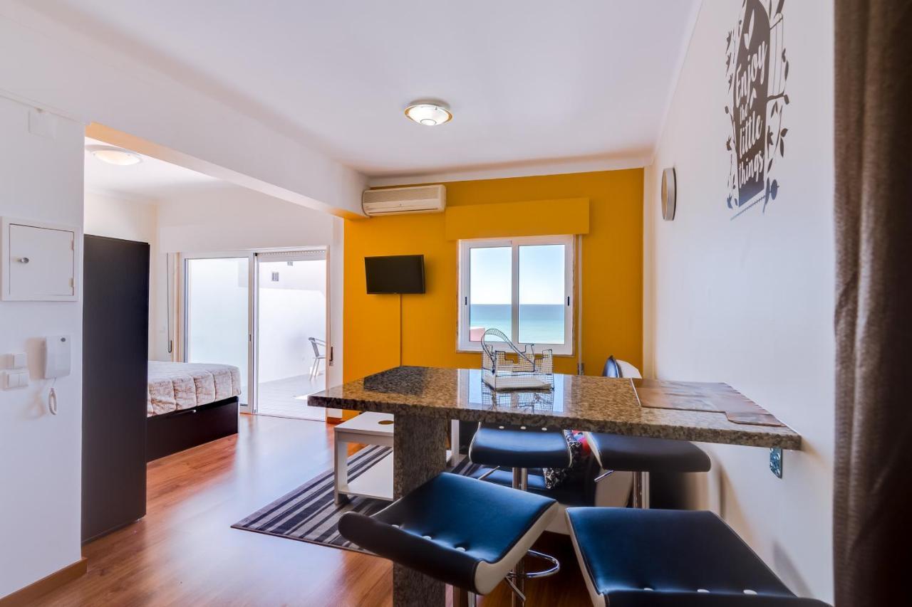 Sky - Wonderful View To The Beach - Quarteira Exterior photo